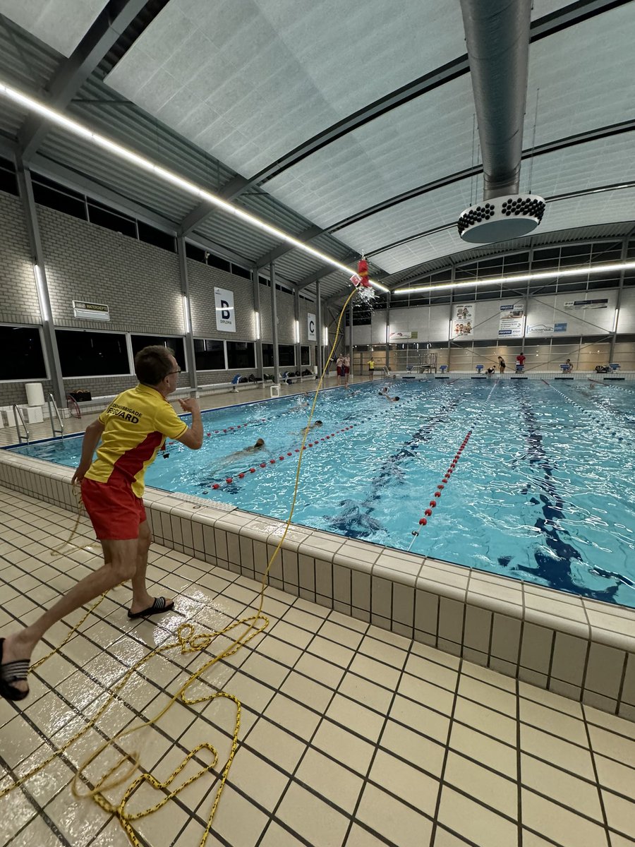 Met de opbrengst van de <a href="/Rabobank/">Rabobank</a> #clubsupport hebben wij nieuwe werpzakken gekocht. Deze gebruiken wij voor de trainingen in het zwembad. Goed besteed en meteen in gebruik genomen!