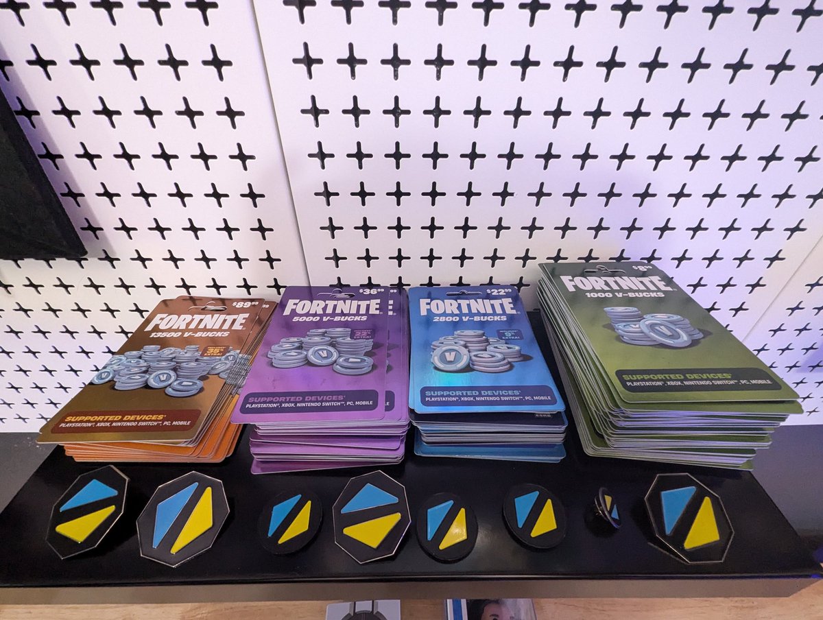 I feel bad for any kids in my city trying to have a fortnite themed bday party. I have all the v-bucks. Sorry.

And I'm starting to clear the stocks of the surrounding cities too. 💀