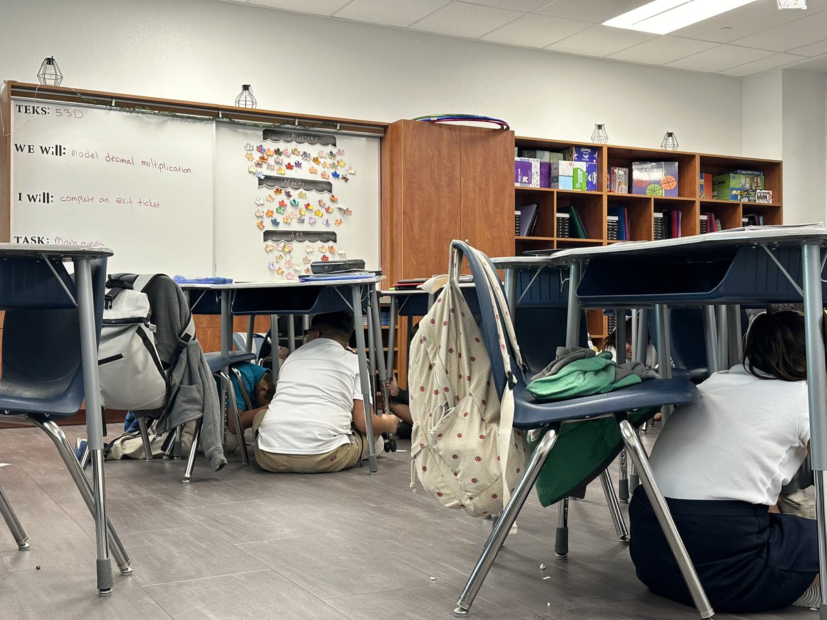 SRobinson_CTES's tweet photo. Great Shakeout practicing to keep scholars safe! #CCIES #CIELOG #SHAKEOUT #CTEBrighterTogether💎 #Allin https://t.co/osUicUEcZV