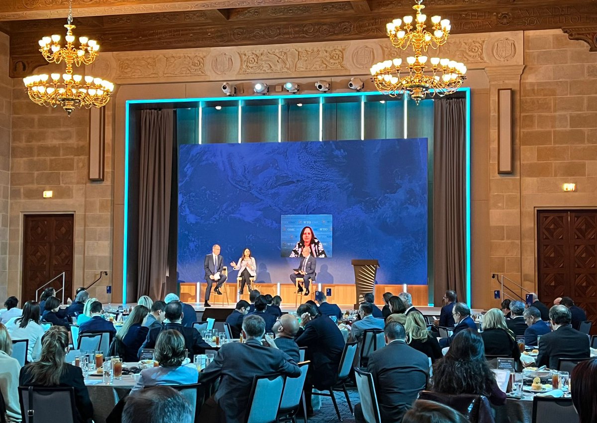 #FOLAC2024 welcomes <a href="/wto/">WTO</a> Deputy Director General Johanna Hill, CEO of Tipti Pierangela Sierra, <a href="/GATFnews/">Global Alliance for Trade Facilitation</a> Deputy Director José Raúl Perales and <a href="/USChamber/">U.S. Chamber</a> Senior VP of International John Murphy for a panel discussion on the role of trade and investment in driving economic growth.