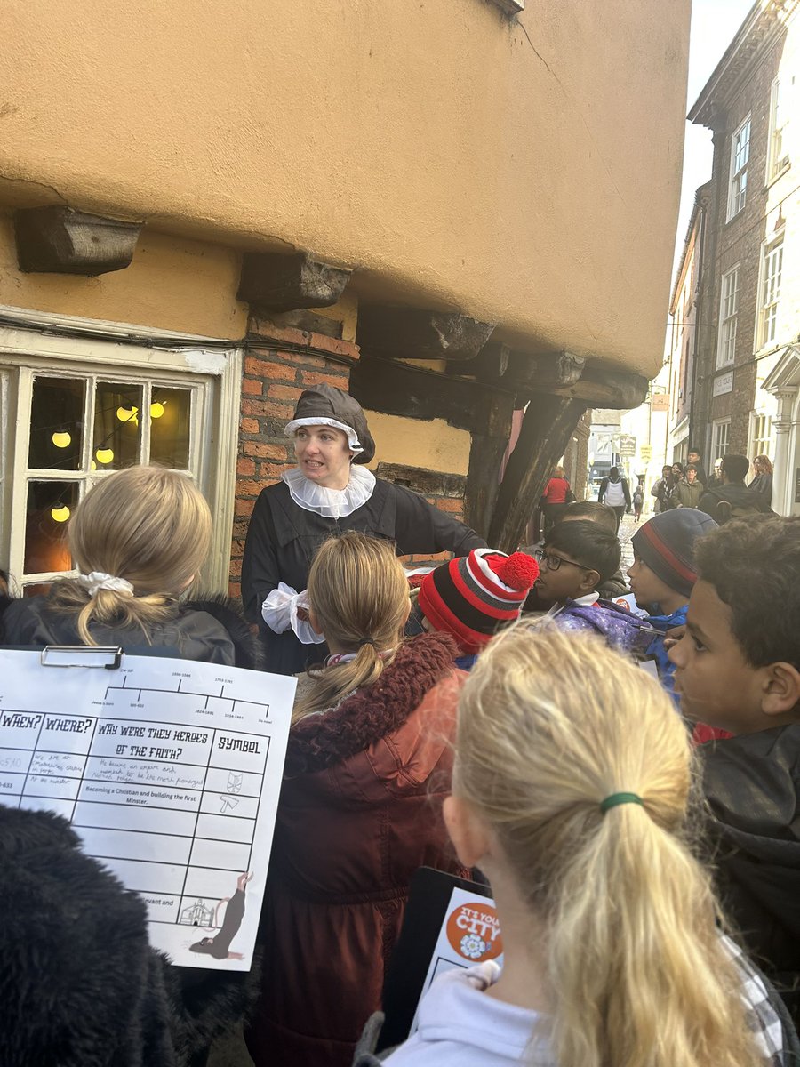 Badgers @ Burton Green Primary School tweet media