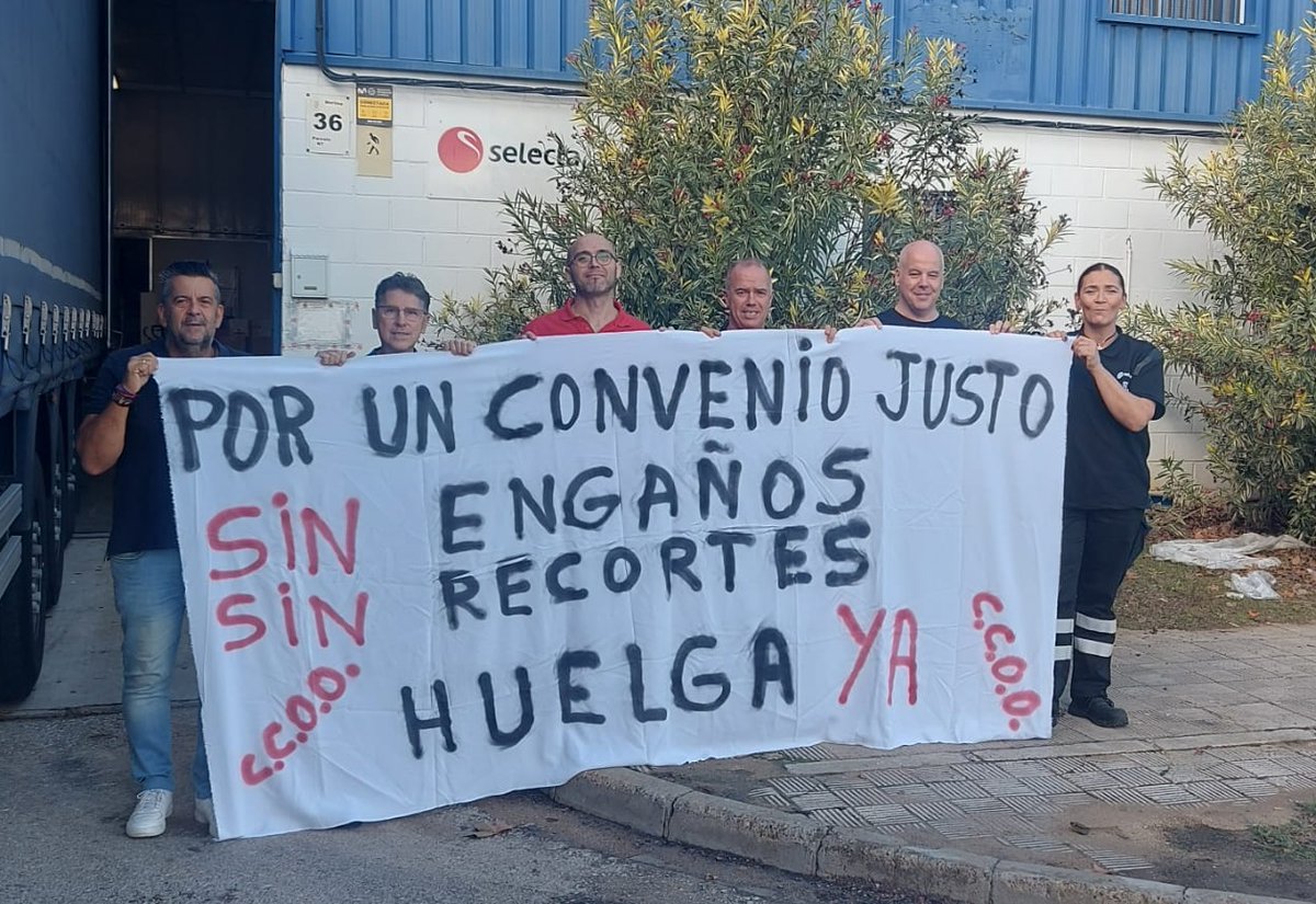 Hoy se movilizan compañer@s en la delegación de <a href="/Selecta_spain/">Selecta España</a> #DosHermanas (#Sevilla).

  VOLVEMOS A LA LUCHA POR UN CONVENIO DIGNO. 

Tras la desconvocatoria de #HUELGA por un acuerdo en materia salarial, #Selecta utiliza la técnica del aburrimiento.  Y SEGUIMOS SIN CONVENIO.
