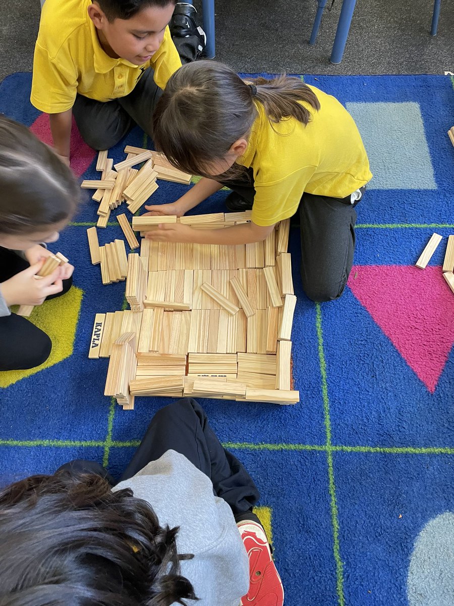 Mrs D-J Reay tweet media