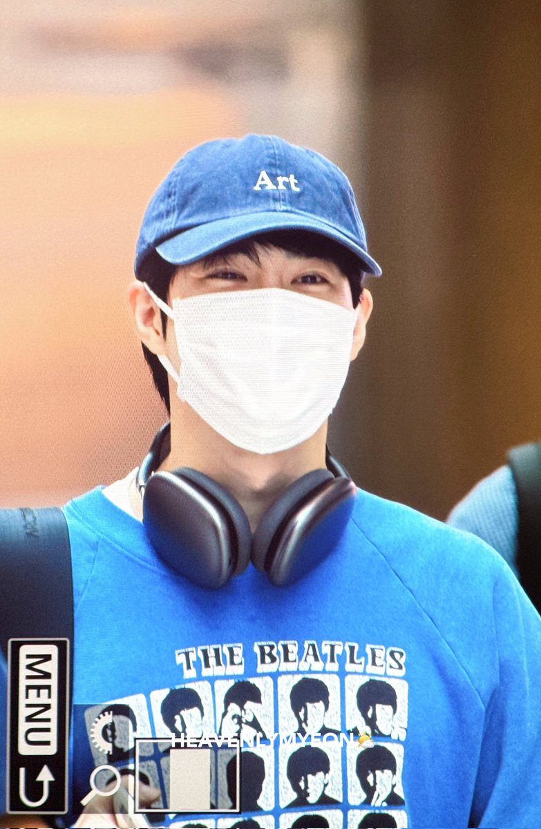 KhamoshJubaan's tweet photo. Once again Suho is in India.. fans were eagerly waiting #SUHO #SUHOBackinIndia #SUHOinINDIA https://t.co/j0nNuecov7