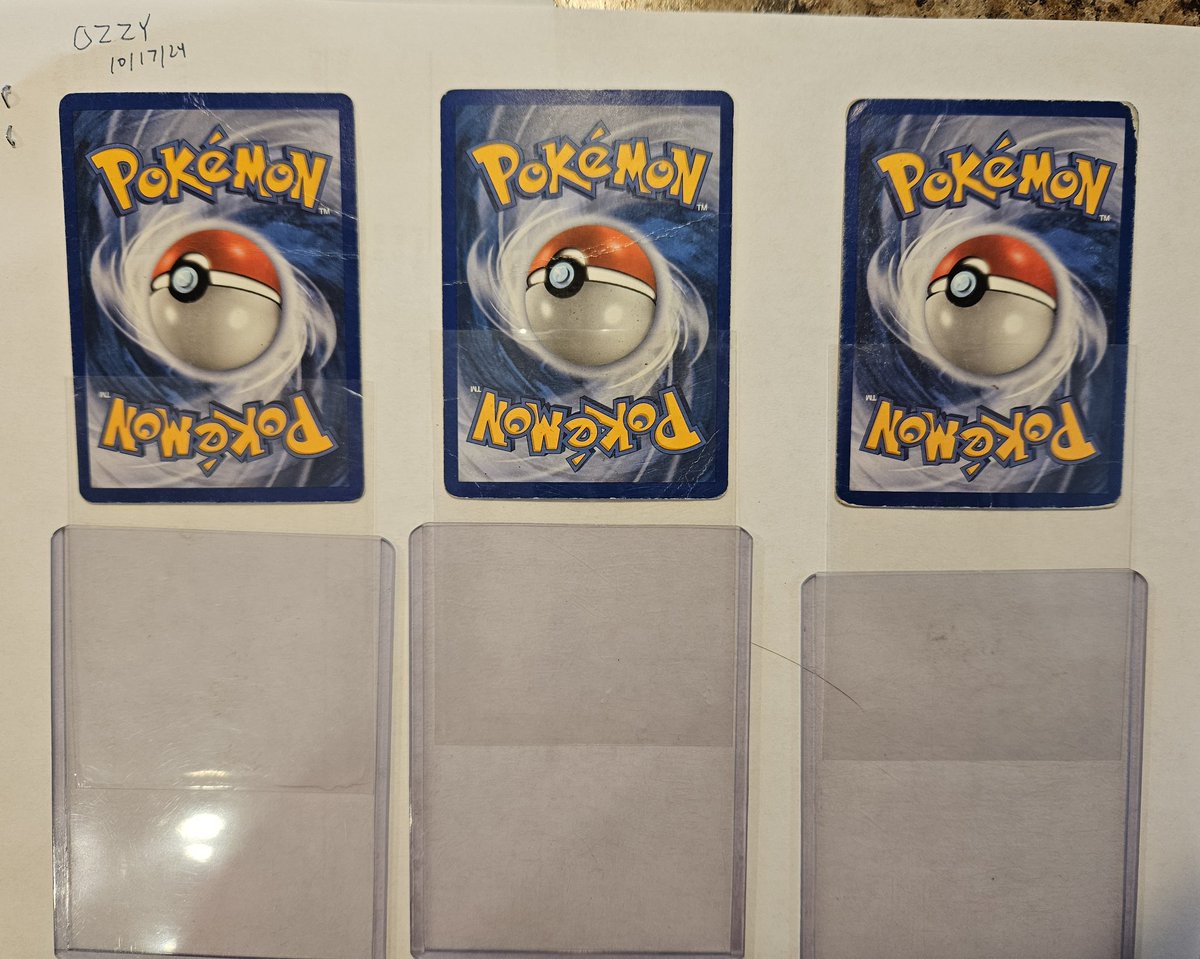 OzzyTTV's tweet photo. Hey everyone, had a somewhat urgent vet appointment for my cat. I'll be posting some cards/games that I'm willing to sell. Message me for more pictures/prices, but I can give estimates in the replies. Read more in the replies for my ideal sale 🫡❤️ First set: ex cards + Vs/GXs https://t.co/33bVTqRQFj