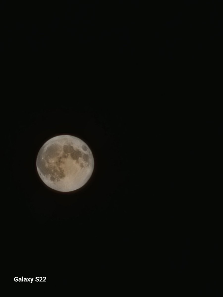 Moon looking quite cool
