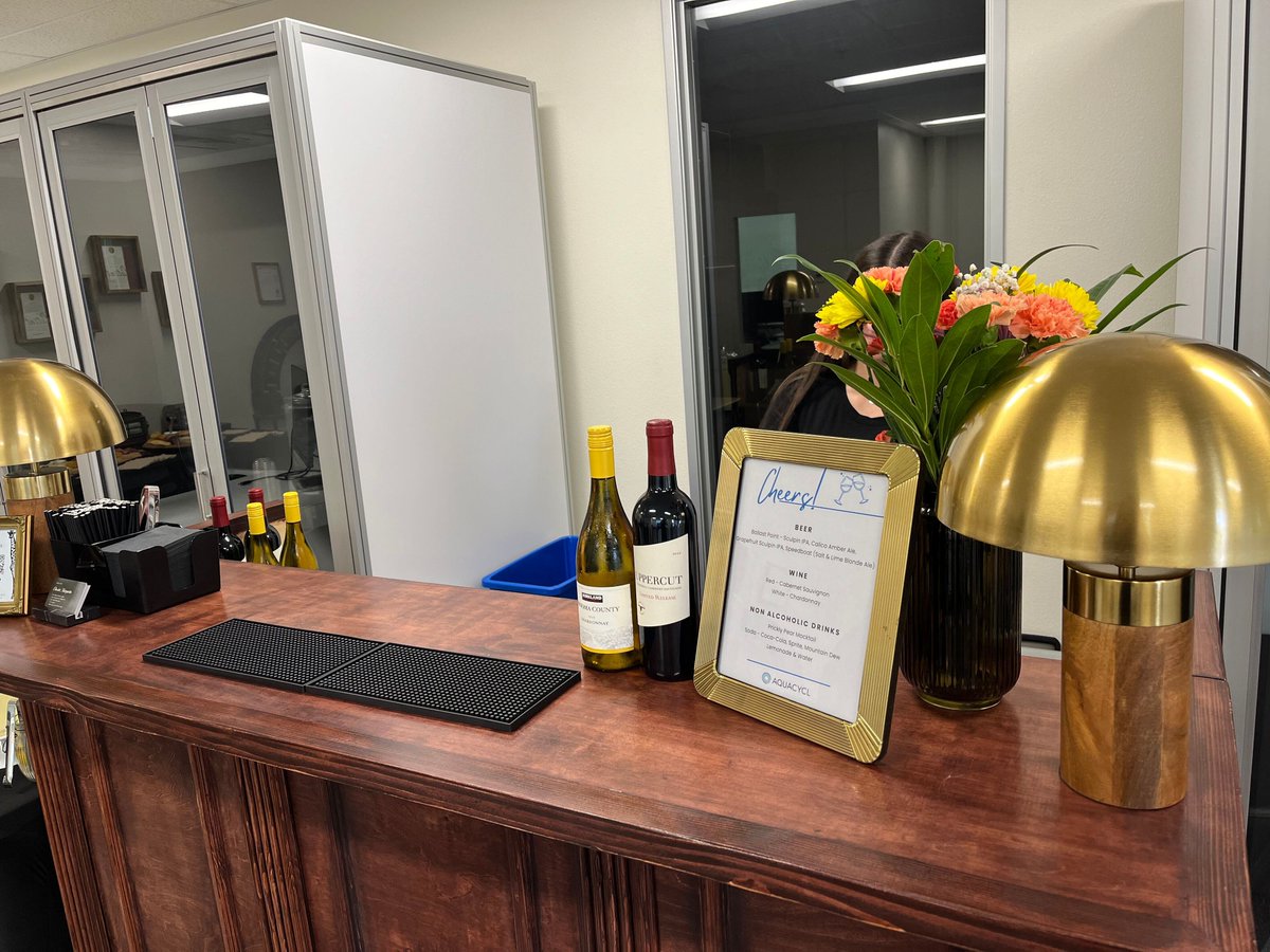 Aquacycl's tweet image. A big thank you to everyone who joined us for the SulfideFix Sip and Learn yesterday! 🎉

Thank you to @highregardbar for bartending the event 🥂drop a comment below if you&apos;d like to join us for our next one!

#SipandLearn #Aquacycl #SulfideFi