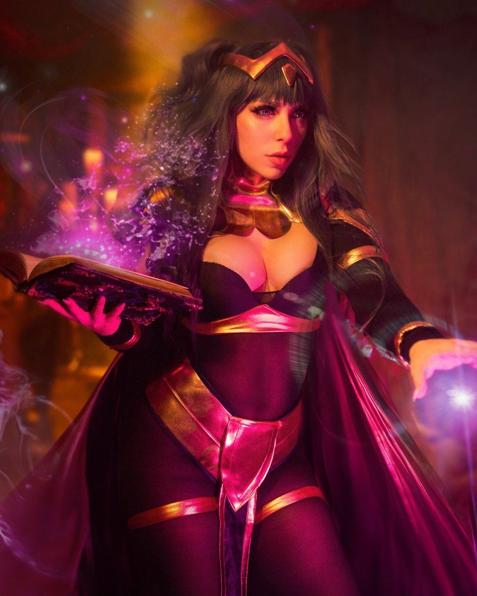 Revisited my old Tharja set and I think I popped off with this edit