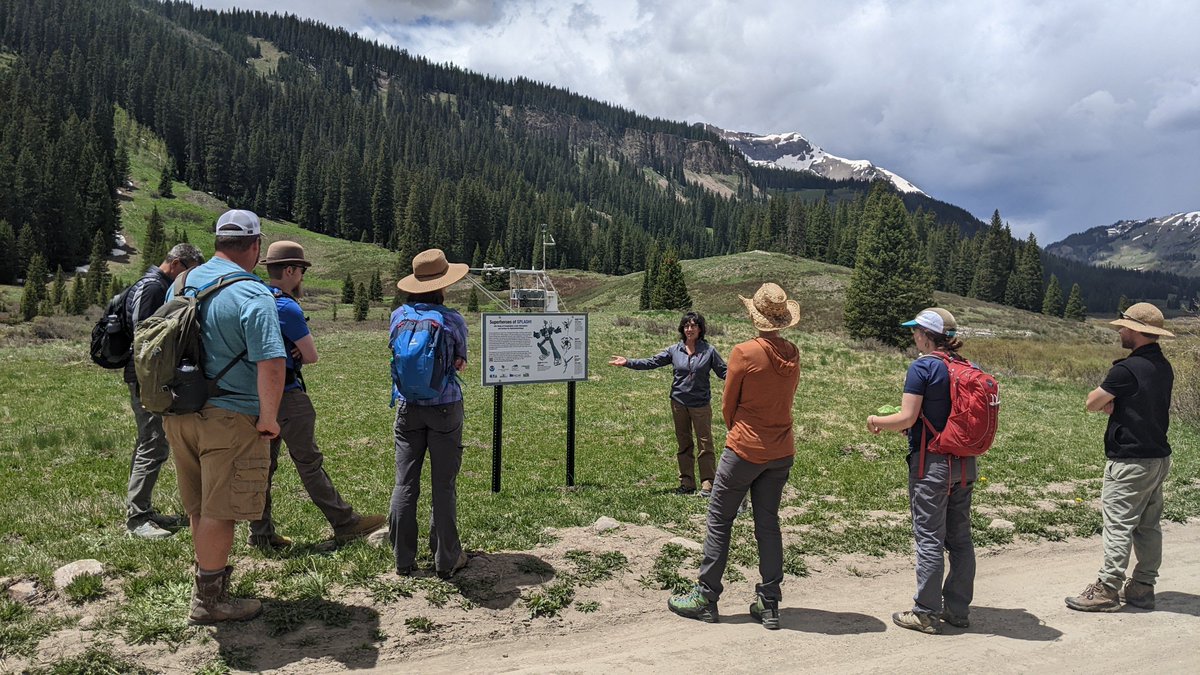 CIRESnews's tweet photo. New research from @CiresCEEE led by @katieboyd03: Using social network analysis to assess connections within climate and energy education organizations: A case study conducted by the Climate Literacy and Energy Awareness Network (CLEAN) ➡️ https://t.co/u09G3kB39h https://t.co/WimW2b976U