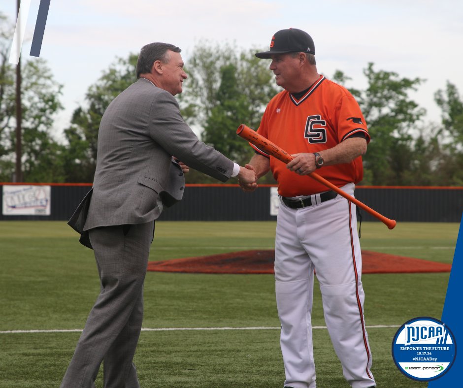 connorsstate's tweet photo. NJCAA Day Flashback:
In 2023, Perry Keith broke the junior college all-time coaching wins record. With a pair of wins over Seminole State, Keith notched his 1,805th victory, surpassing the previous record of 1,804.
#NJCAADay #EmpowerTheFuture #ConnorsState https://t.co/Iy0cNohA6f