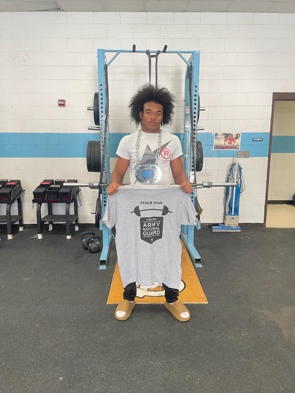Congratulations to Quindarius Jennings on making the Army National Guard 750 pound club
