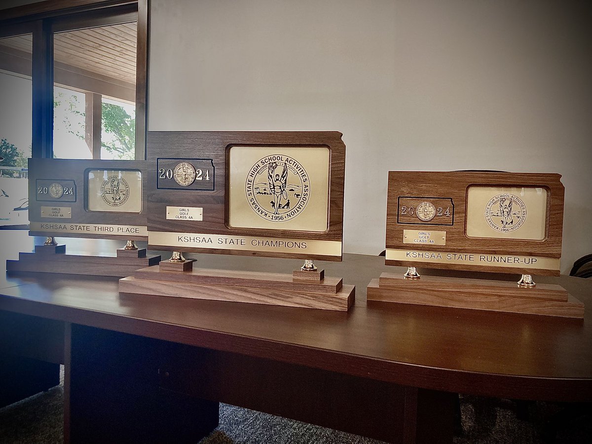 GolfHesston's tweet photo. We’re ready to host the @KSHSAA 4A State Golf Championship at Hesston Golf Course! Hope all competitors play well and get to bring home some hardware! 
#KSHSAA #STATEChampionship #golf #hgc https://t.co/3iPbpzOIfl