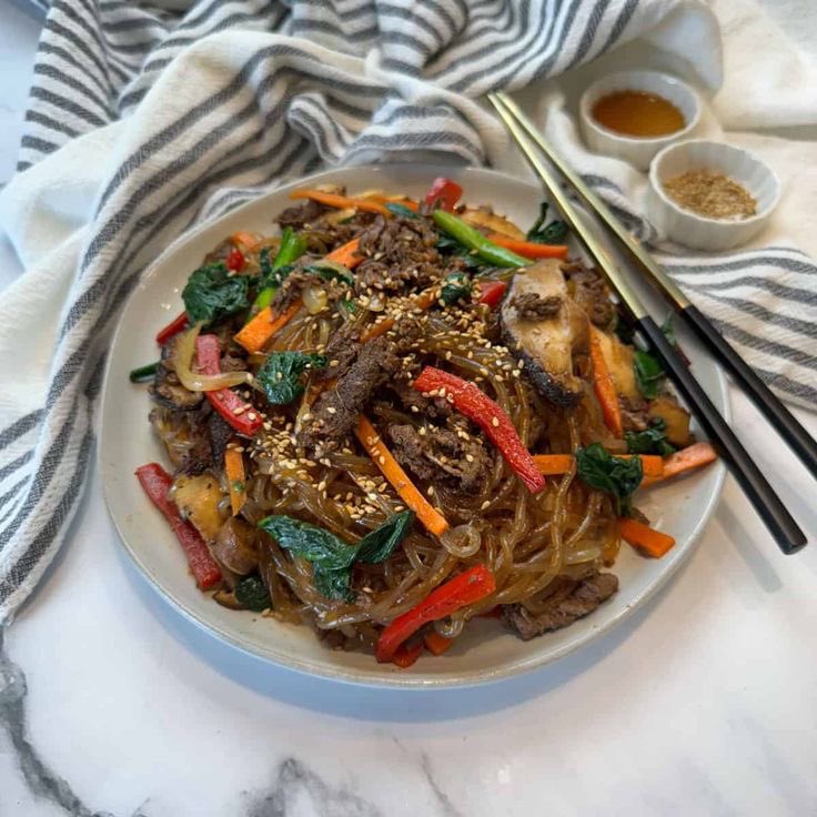 lateatokyo's tweet photo. 8. jacphae
these "glass noodles" are low in calories and PACKED w nutrients. u can eat these forever with no consequence https://t.co/oru9Z8V4PM