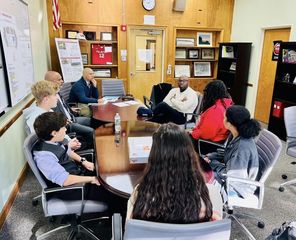 lsaboPHS's tweet image. This morning we invited Senator Troy Singleton for a visit to Palmyra School District to meet with our Superintendent, Mr. Pease, along with a small group of students to review our renovation plans.  Sen. Singleton walked the building with the group &amp;amp; listened to student input.