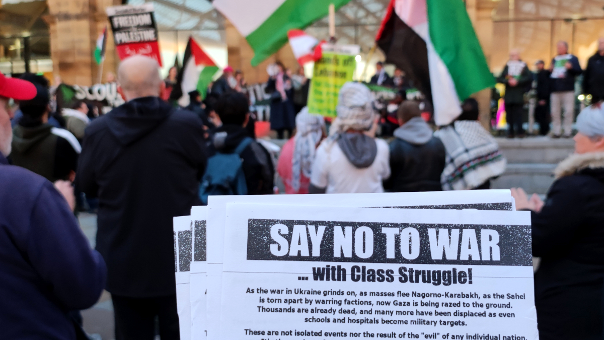 Yet another Palestine protest at which the organisers insist the only thing people can do is put pressure on "our" elected representatives. A reminder, if we needed any, that the only thing these kinds of protests achieve is feeding illusions in the capitalist system.