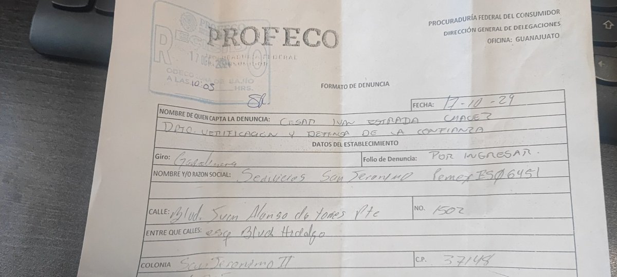EDelgadoMx's tweet photo. @AtencionProfeco @Profeco @ivan_escalante Gracias por responder, envié la información por correo hace un momento y de igual manera la proporciono por este medio. La gasolinera es la ES06451 Juan Alonso de Torres Pte 1502, León Gto. Nombre Servicios San Jerónimo. https://t.co/E1wbNhQuu0