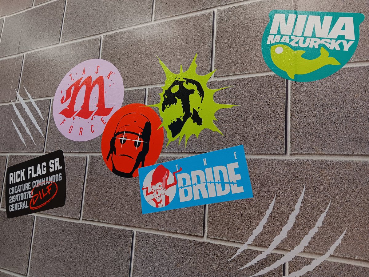 TheGeekiary's tweet photo. Check out the #CreatureCommandos activation for a short video souvenir, and a dog tag! When I went, you had the choice between the Bride and GI Robot. #NYCC    #nycc2024 https://t.co/IgQ992EuCm