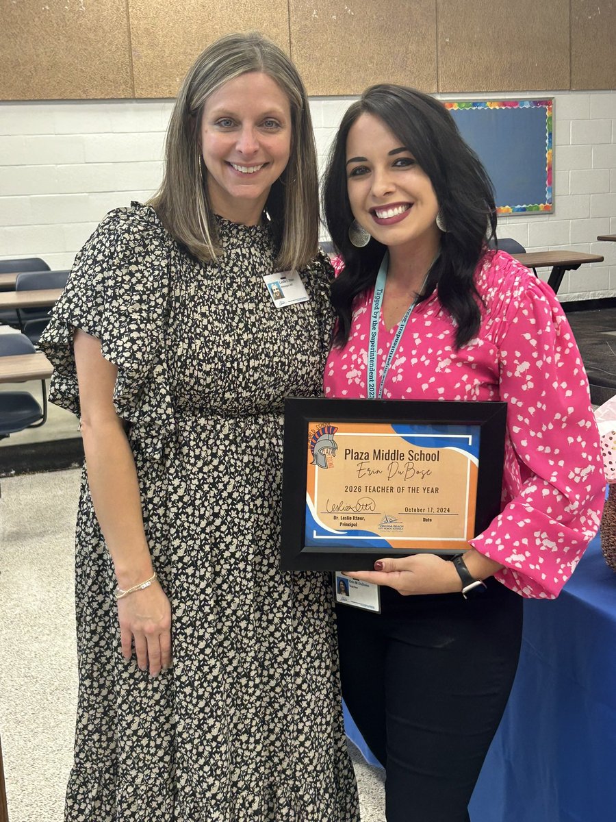 Plaza Middle tweet media