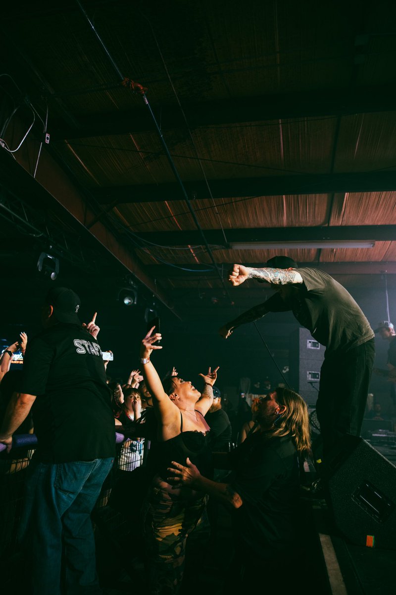NeckDeepUK's tweet photo. Wow! Tour is fun! Thank you Oklahoma City, Wichita and Albuquerque. We’re in Salt Lake City tonight. Vegas and When We Were Young this weekend 🐌

📸: @wondergirlphoto https://t.co/amSL1n9M9f