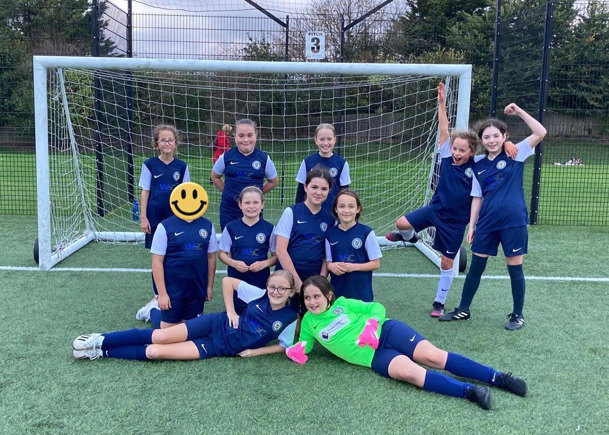 nlancingprimary's tweet image. Well done to our girls and the boys football teams who played brilliantly this week. ⚽️