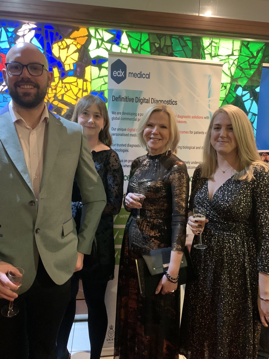 Tara Lane tweet media