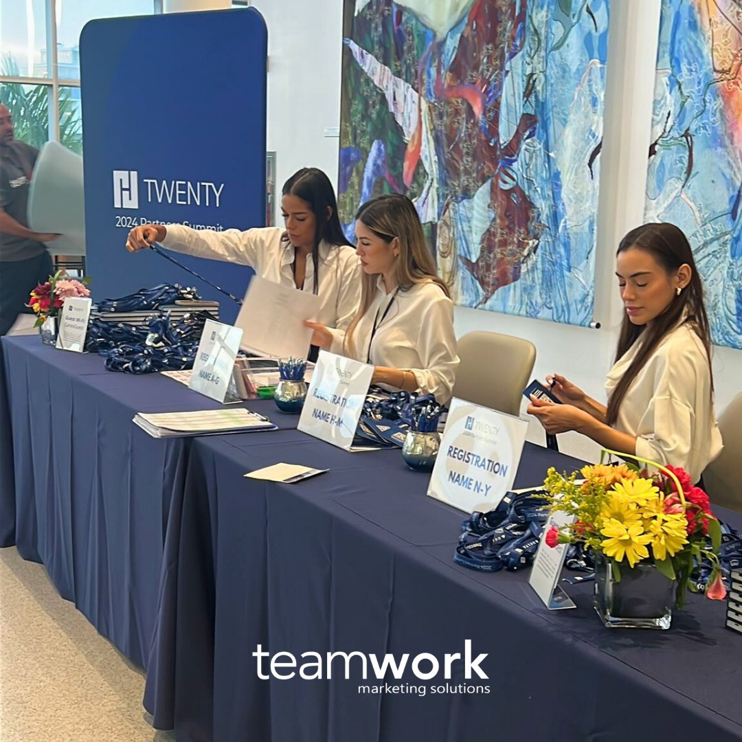TeamworkMKTG's tweet photo. Teamwork Marketing event planning at its best! 📷Audiovisual, set design, and catering made #HTwentySummit conference a success at @Univmiami📷
#TeamworkMarketing #EventProduction #Catering #Audiovisual #UMiami #SetDesign #Networking #Latam #Startups #EventProduction https://t.co/3x7NHwEng8