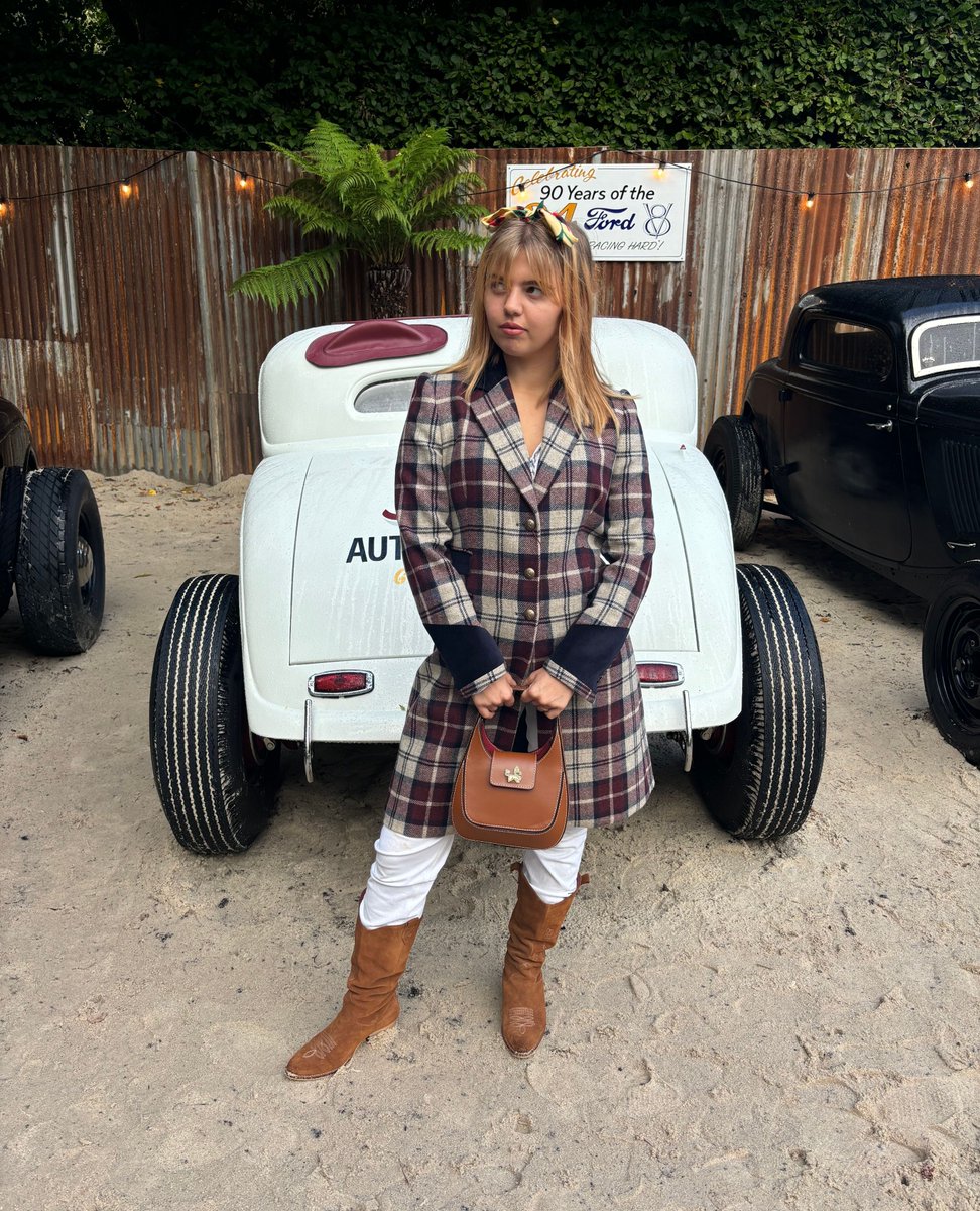 WG Welligogs tweet media