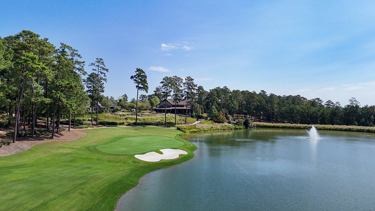 reynoldsgolf's tweet photo. Hello from this week's #NameThatCourse. Do you know where this is? Be careful, it might trick you. As always, bonus points for the hole. ⛳ https://t.co/9SqebfPBeD