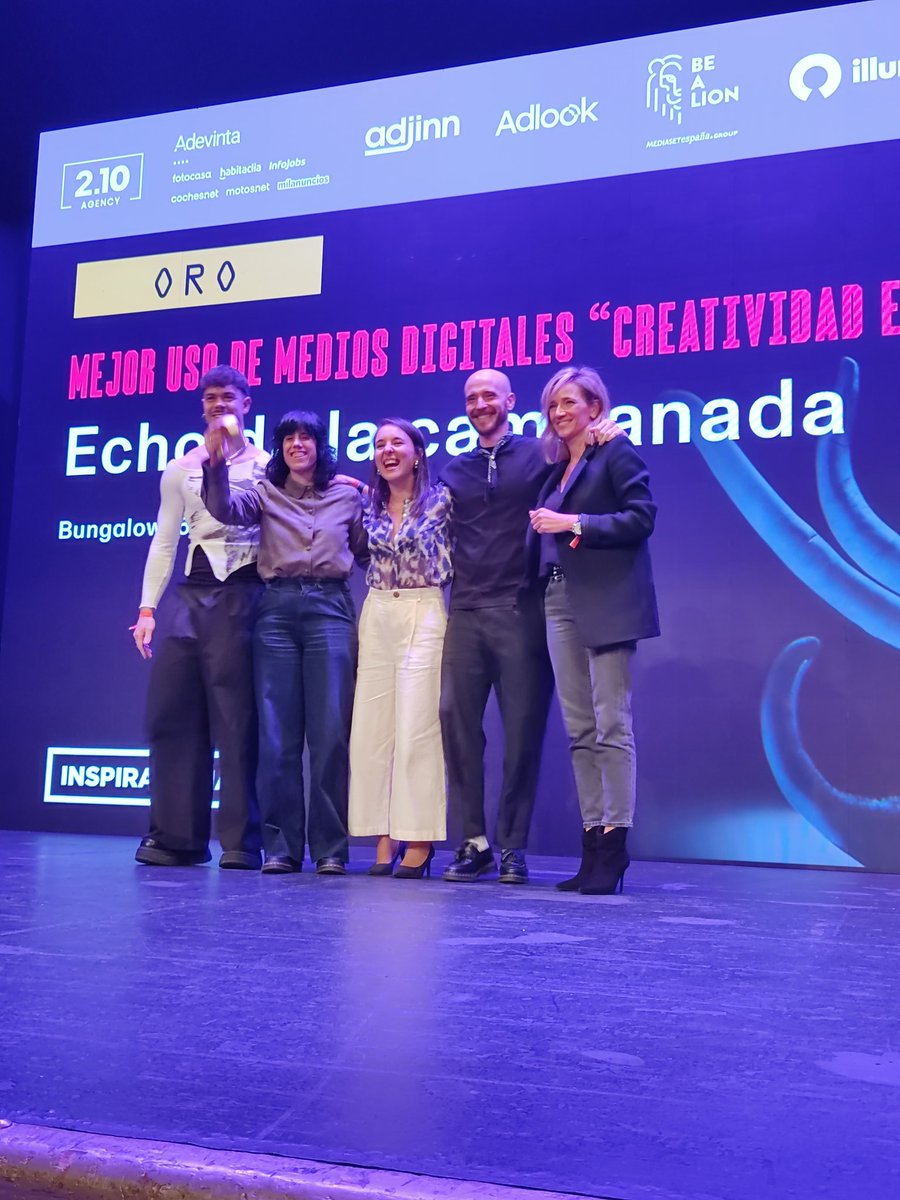 Ctrl_Revista (@revistactrl) on Twitter photo <a href="/IAB_Spain/">IAB Spain</a> <a href="/illumin_ES/">illumin España y LATAM</a> <a href="/monocreativeco/">M O N O M A D R I D</a> <a href="/JesusRevuelta/">Jesús Revuelta</a> <a href="/wallapop/">Wallapop</a> <a href="/jakala_iberia/">JAKALA Iberia</a> <a href="/WeAreCyW/">CYW</a> <a href="/Havas_ES/">Havas España</a> <a href="/estrellagalicia/">Estrella Galicia</a> <a href="/NetflixES/">Netflix España</a> Carolina Lesmes, de <a href="/Adlook_co/">Adlook</a> entrega los premios en la categoría Mejor uso de medios digitales "Creatividad en medios". El oro ha sido para: "Echo da la campanada" de <a href="/B25_LaAgencia/">Bungalow25 - La Agencia -</a> para @DisneyPlusEs
#Inspirational24 <a href="/IAB_Spain/">IAB Spain</a> <a href="/illumin_ES/">illumin España y LATAM</a> <a href="/monocreativeco/">M O N O M A D R I D</a> <a href="/JesusRevuelta/">Jesús Revuelta</a> <a href="/wallapop/">Wallapop</a> <a href="/jakala_iberia/">JAKALA Iberia</a> <a href="/WeAreCyW/">CYW</a> <a href="/Havas_ES/">Havas España</a> <a href="/estrellagalicia/">Estrella Galicia</a> <a href="/NetflixES/">Netflix España</a> Carolina Lesmes, de <a href="/Adlook_co/">Adlook</a> entrega los premios en la categoría Mejor uso de medios digitales "Creatividad en medios". El oro ha sido para: "Echo da la campanada" de <a href="/B25_LaAgencia/">Bungalow25 - La Agencia -</a> para @DisneyPlusEs
#Inspirational24
