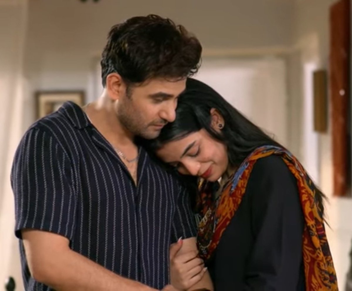 kamaal26808's tweet photo. Ali laiba you guyz always remain me as iconic pair 😭❤️🔥

Do more drama together ❤️ 
#kaffara #AliAnsari #laibakhan https://t.co/QMjuVmu2fy