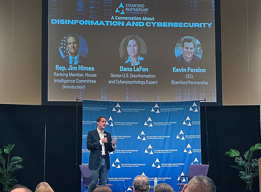Dan was enlightened by last night’s discussion on disinformation and cybersecurity with Dr. Dana LaFon, Kevin Peraino, and Rep. Jim Himes at UConn with fellow Leadership Fairfield County alumni.  Sponsored by <a href="/StamfordPartner/">Stamford Partnership</a> 
<a href="/jahimes/">Jim Himes 🇺🇸🇺🇦</a> 
stamfordpartnership.org/uncategorized/…