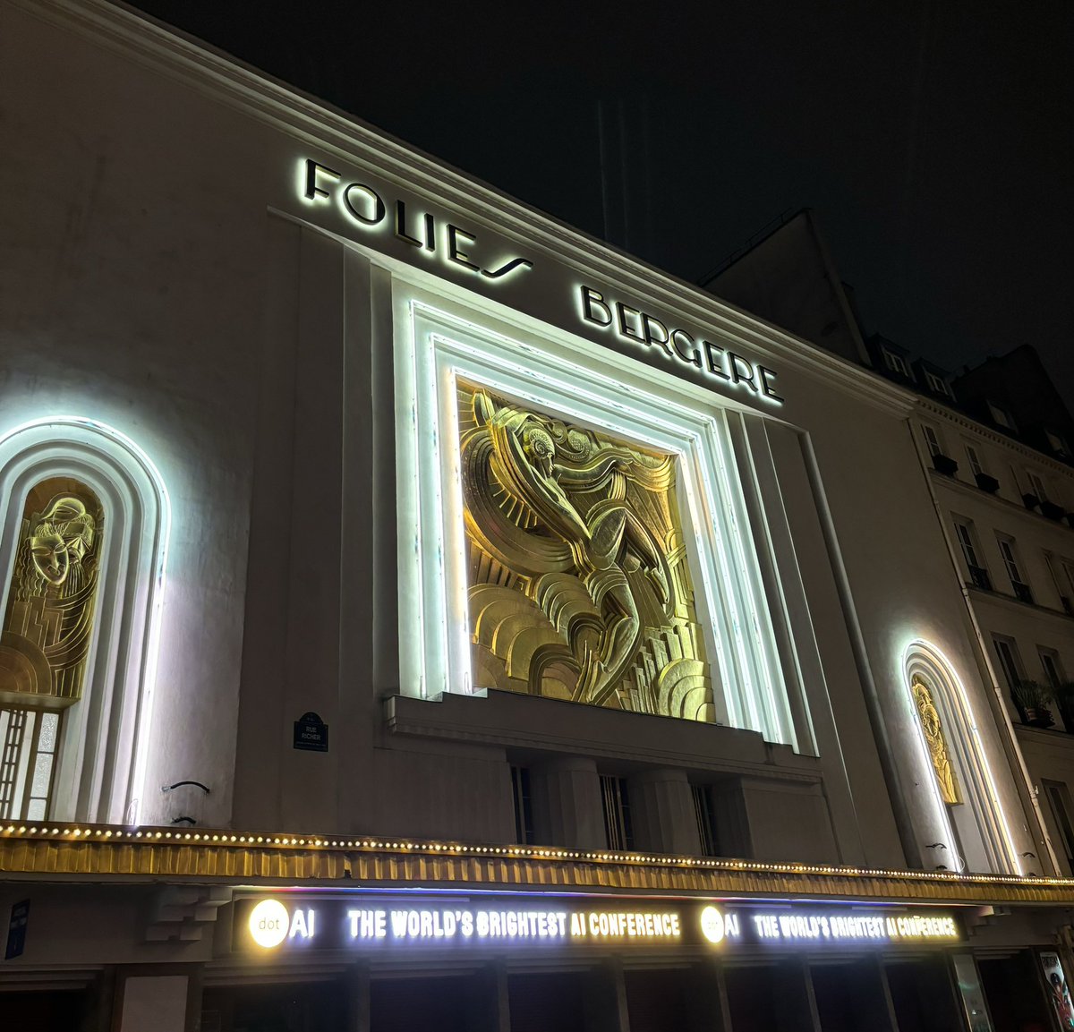 dotConferences's tweet image. See you tomorrow for day 2 at @dotaiconf! 

#AI #dotAI2024 #Techconf