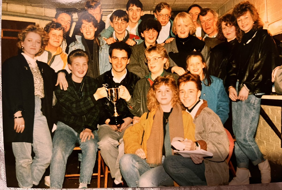 jackiestewart27's tweet photo. @hueandcry blast from the past - do u remember a drama competition in Greenock (I think)? ‘86/87. Our school won it. We saw u there, ur wife was reporting on it, and made u come get a photo with us https://t.co/vaz8aFx3gn