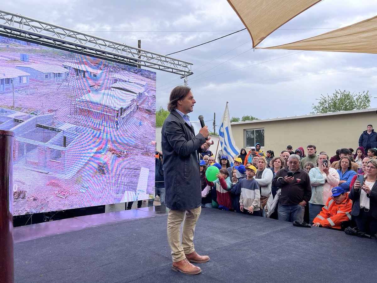 Luis Lacalle Pou tweet media