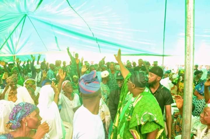 Adefatai4's tweet photo. IWALOYE KAN EJIGBO KAN
This is just a meeting and not a campaign in Ejigbo Local Government, The Omoluabi Progressive remain a force to reckon with .
Dr. Najeem Folasayo Salaam  IWALOYE 001 appreciates the state coordinators , local executives and all other members of Omoluabi https://t.co/crq4ZuZai9