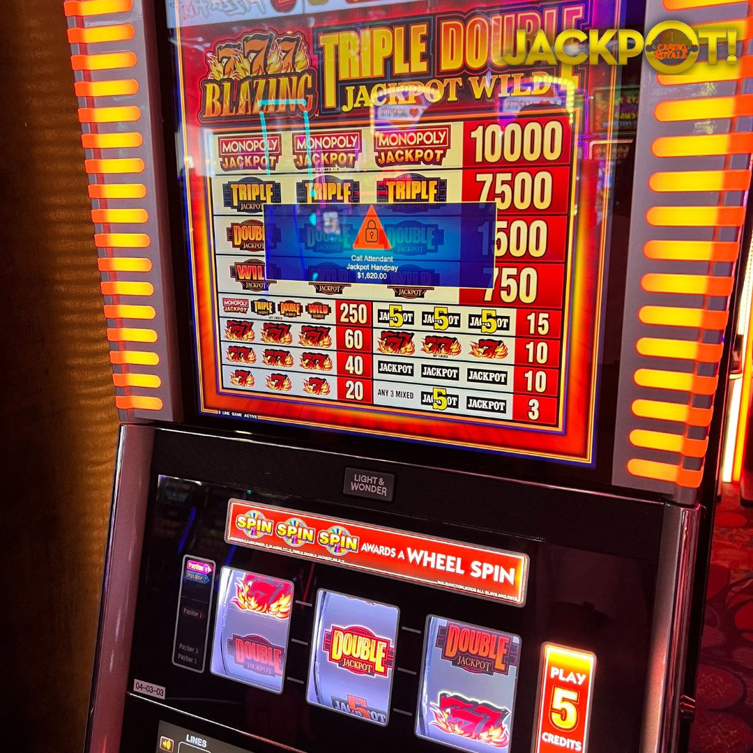 Casino Royale Hotel tweet media