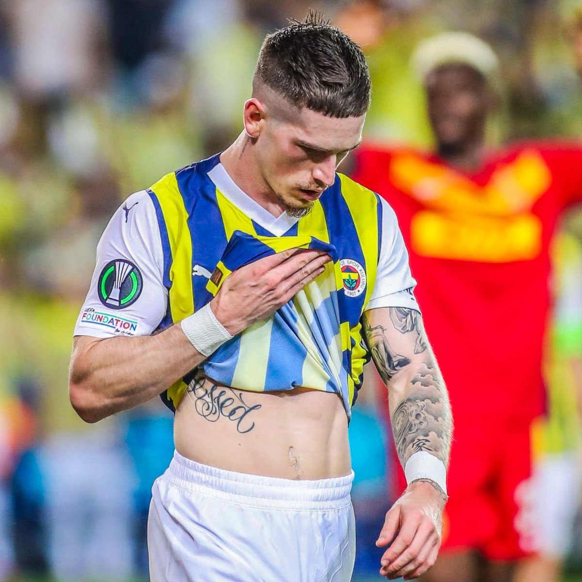 eurofootcom's tweet photo. 🚨🏴󠁧󠁢󠁥󠁮󠁧󠁿 𝐎𝐅𝐅𝐈𝐂𝐈𝐀𝐋 | Fenerbahçe have terminated the contract of Ryan Kent (27) by mutual agreement. 👋

The forward is now a free agent. https://t.co/a7O5KlXKdH