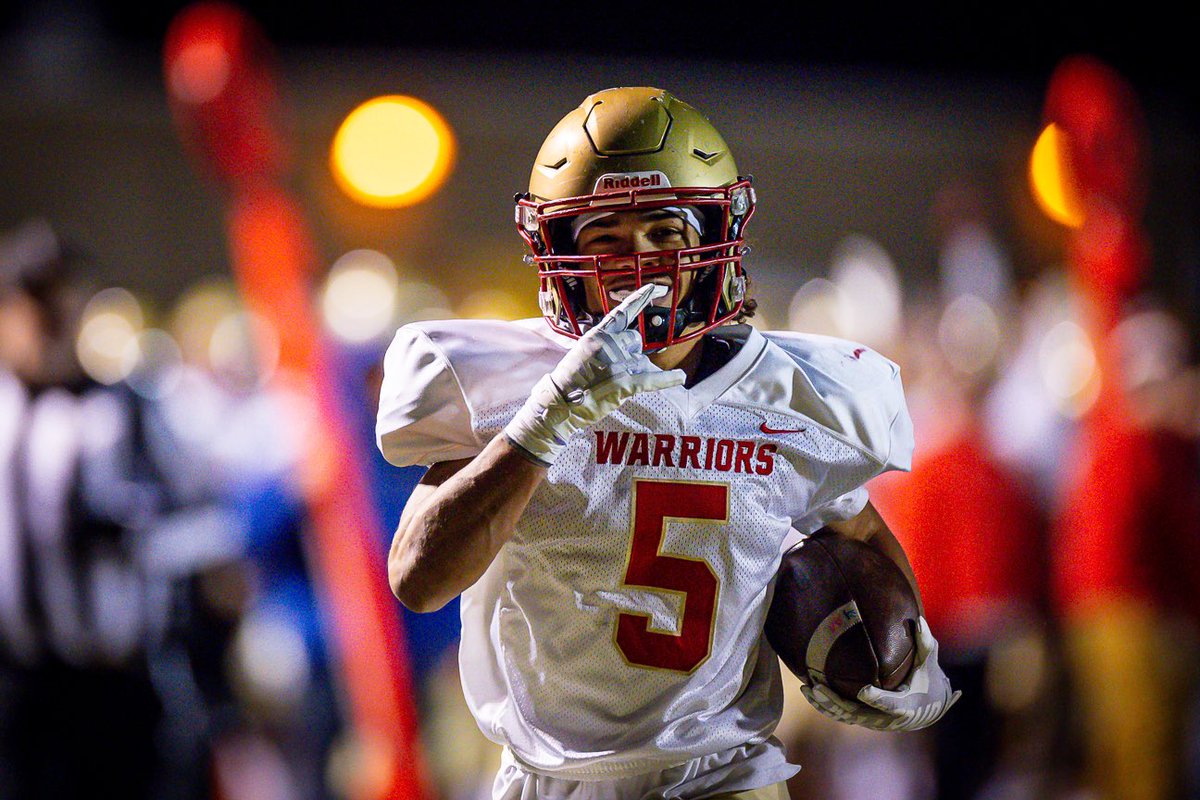 StudioMendota's tweet photo. @ramzirislove10 with 324 rushing yards in the W over Simley last night. 😳 https://t.co/7yldES4ZWX