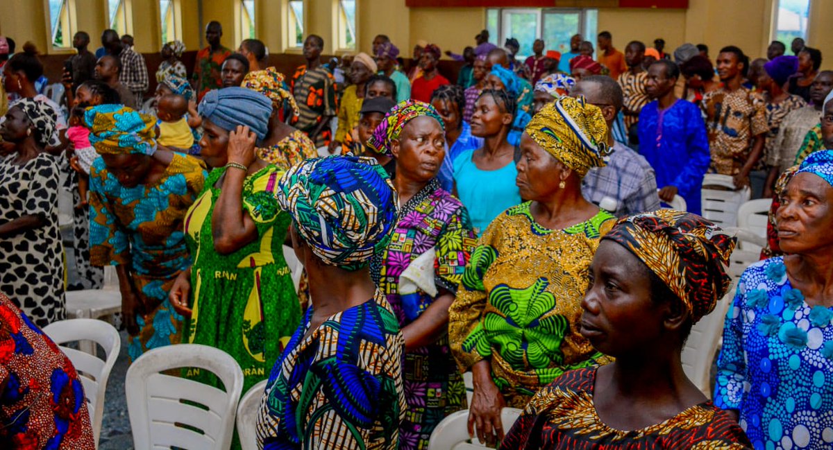 Adefatai4's tweet photo. This is Obokun local government 

This is just a meeting and not a campaign in Obokun Local Government, The Omoluabi Progressive remain a force to reckon with . https://t.co/OZdNVTM87s