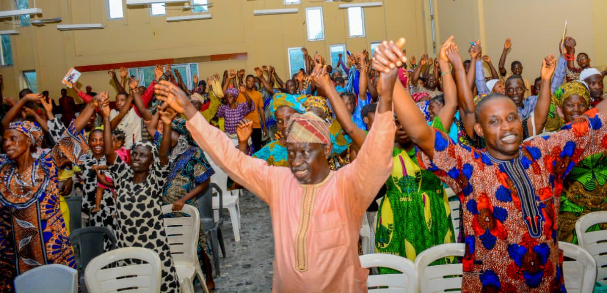 Adefatai4's tweet photo. This is Obokun local government 

This is just a meeting and not a campaign in Obokun Local Government, The Omoluabi Progressive remain a force to reckon with . https://t.co/OZdNVTM87s