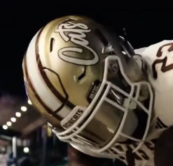 CollegeFBonX's tweet photo. Texas State vs Old Dominion this week might be one of the best helmet match ups ever https://t.co/n28d5zqnnp