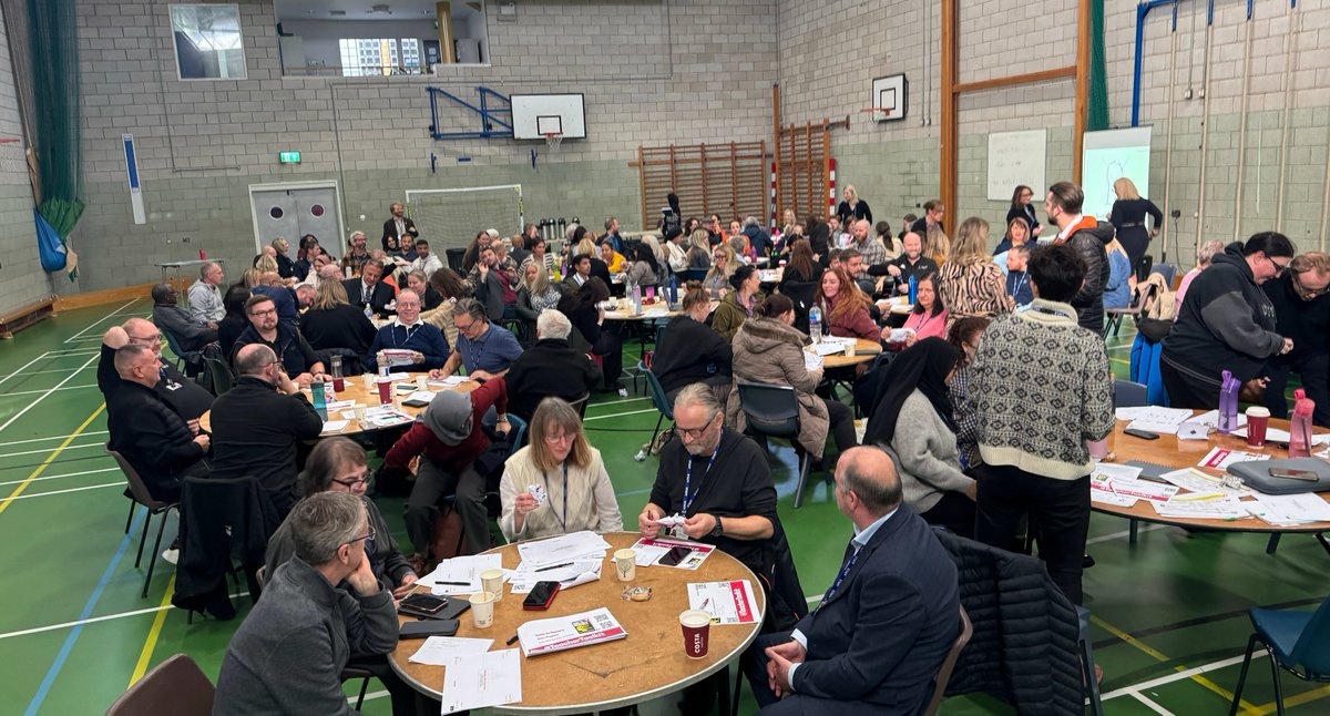 TeacherToolkit's tweet image. 👋 Say "Hello" to all the fantastic teaching staff at Trafford College, Altrincham,
🙏🏽 THANK YOU for your energy and attention. We worked hard today!
Teach in #Manchester? trafford.tscg.ac.uk
#GuideToMemory
#GuideToFeedback
#TTkitCPD #FEchat