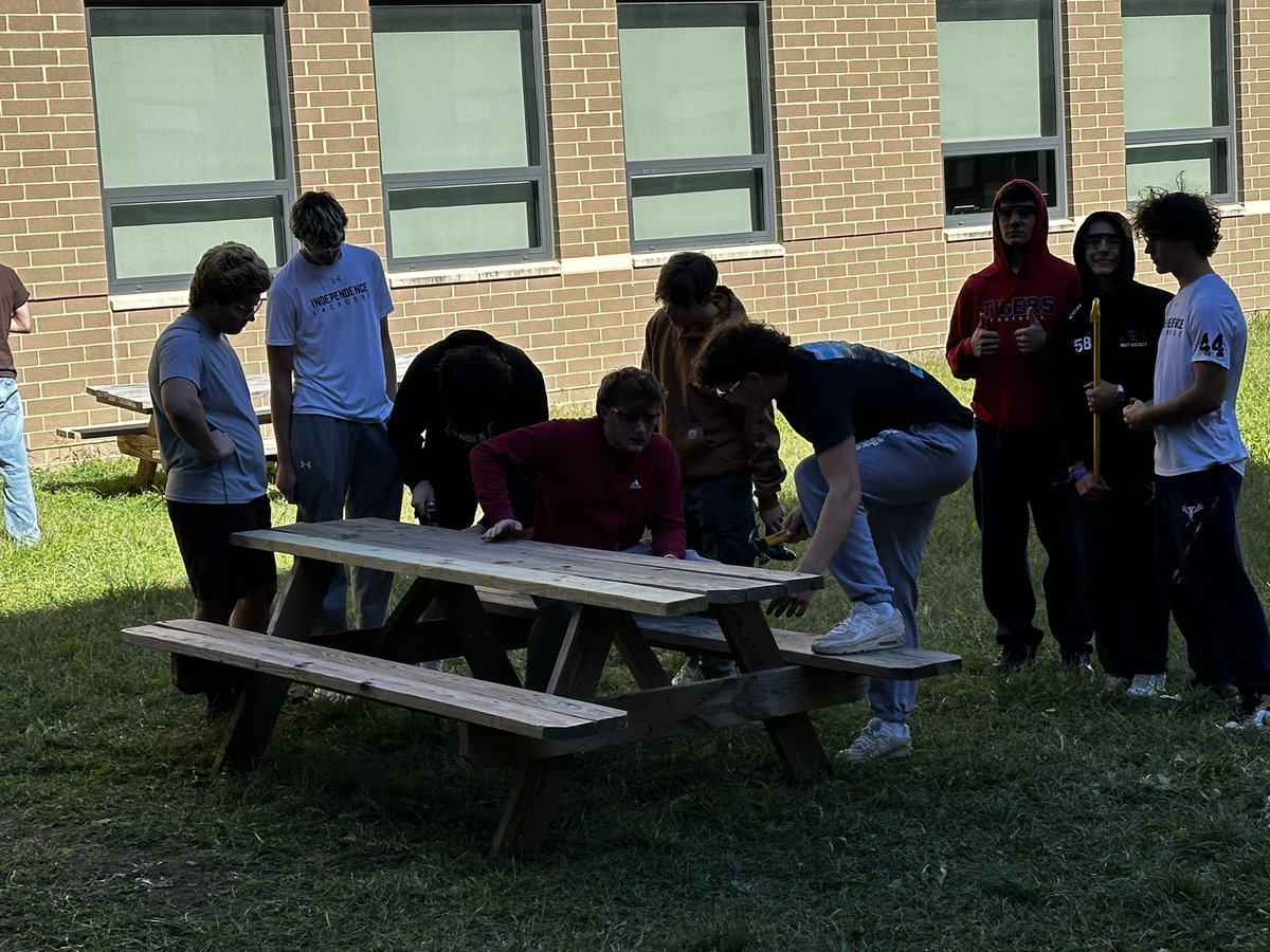 Kevin Jones tweet media