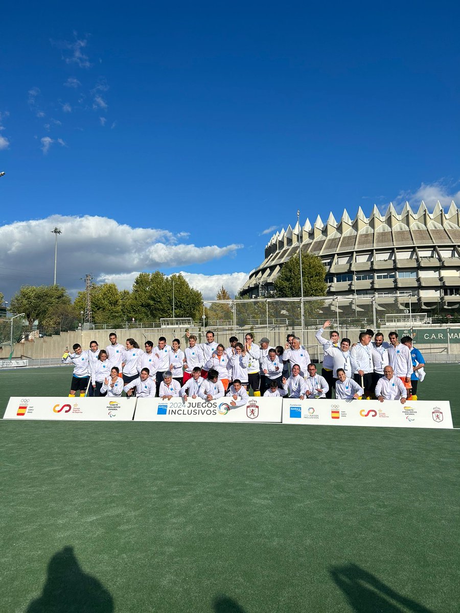 La Selección FHCV de hockey plus se prepara para disputar los Juegos Inclusivos de Sanitas.

Y vaya fichajes de nivel han reforzado a nuestro equipo con nuestros valencianos <a href="/Lola_Riera/">Lola</a> y César Curiel además del jugador internacional y olímpico <a href="/aiglesias19/">Alvaro Iglesias</a> 

#Hockey