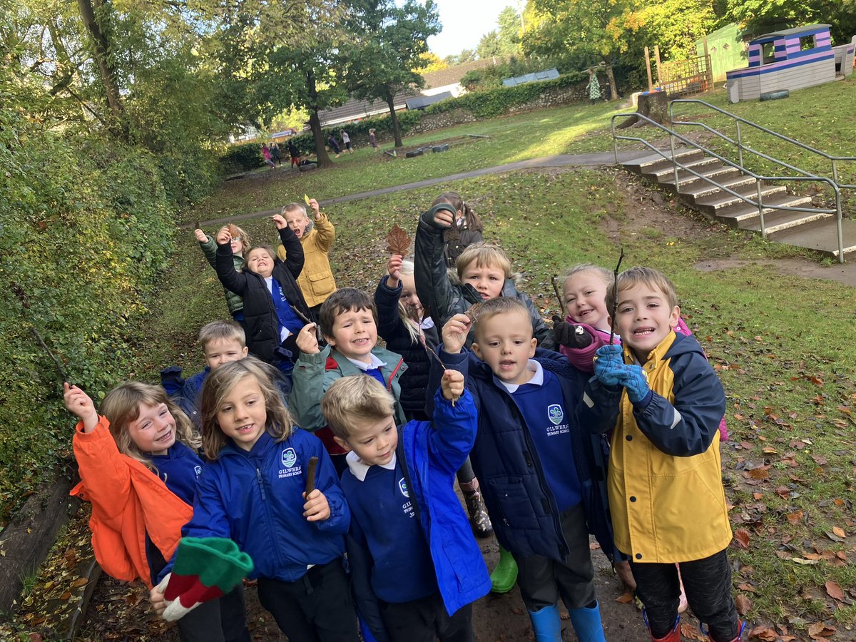 gilwern_school's tweet photo. #GilwernYear1 have been exploring our school grounds to see how we can look after them by using our value of Respect . We picked up litter, tidied toys and replenished our bug hotel. #OutdoorLearning #Hum #GilwernValues @_OLW_ https://t.co/MGmsUMMnJ7