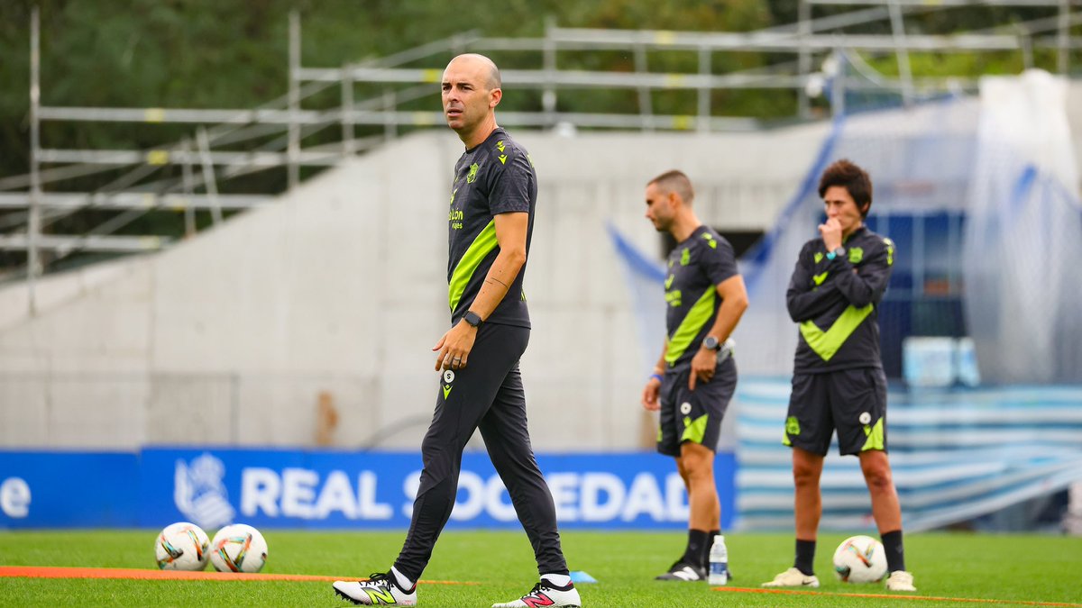 jlsanchezvera's tweet image. “Las respuestas yacen en los proyectos.”

Sigamos viviendo el camino.

#beplayer #newbalance #futbol #futfem #sanchezvera