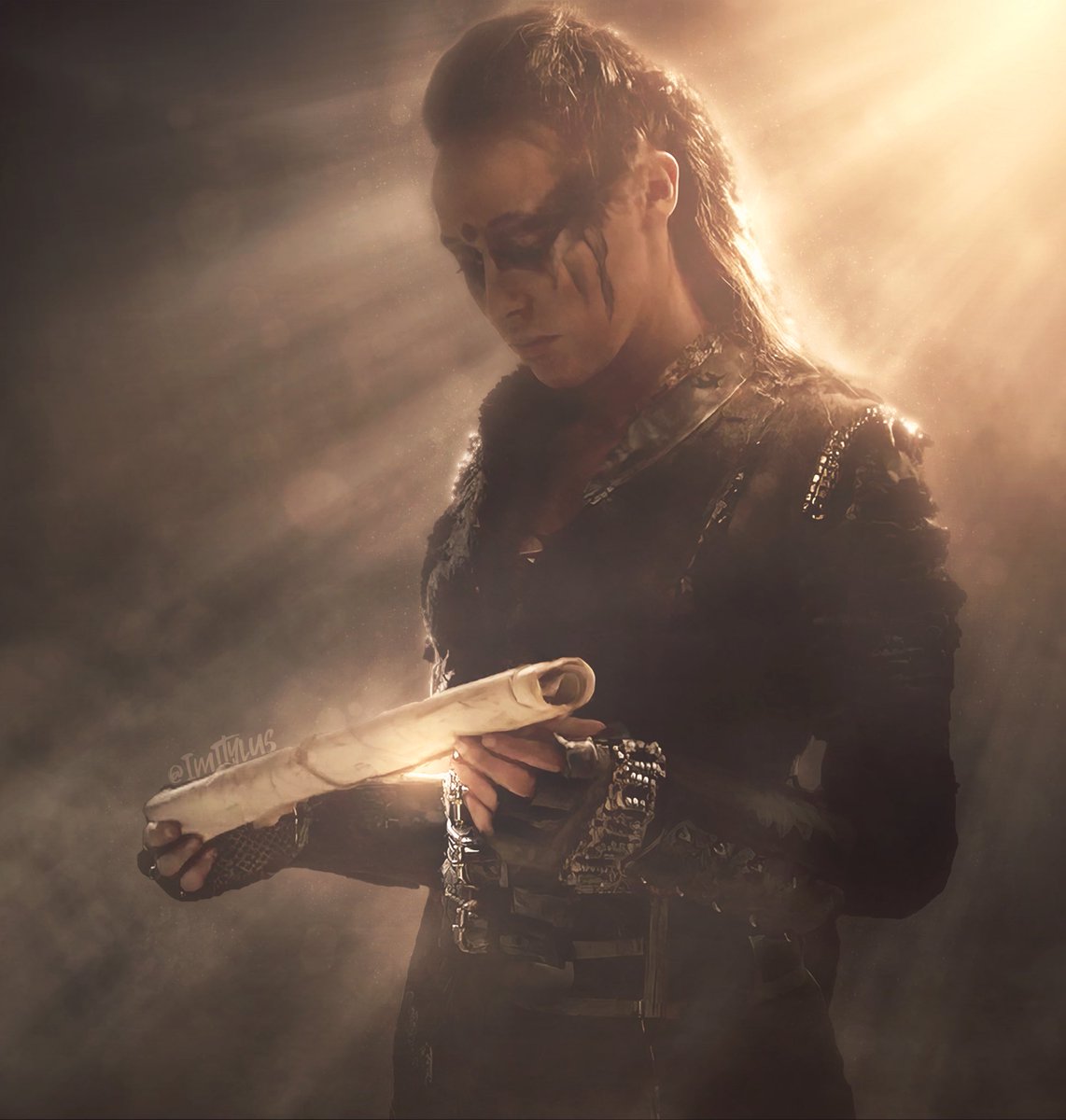 307? Primfaya? Anomaly stones? What are you on about? Hurry up, Clarke’s about to confront Lexa again 🫢