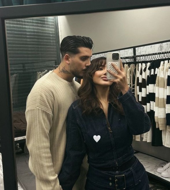 Babies 🤍🤍🤍🤍

|• #busmer  |• <a href="/busseunlu/">Buse Ünlü</a>  |• <a href="/merttinderee/">Mert İndere</a>