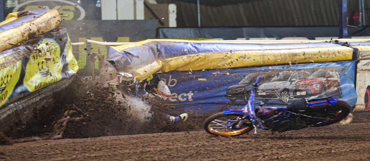 British Speedway Network (@watchspeedway) on Twitter photo GET WELL SCOTTY🐆🏴☠️🏆
Scott Nicholls and Tom Brennan both up after this awful crash in Heat 4.
Sadly Scott is out of the meeting with a shoulder injury. Best wishes to him for speedy recovery.
📸 <a href="/taylanningpix/">Taylor Lanning</a>
#Britishspeedway🇬🇧 GET WELL SCOTTY🐆🏴☠️🏆
Scott Nicholls and Tom Brennan both up after this awful crash in Heat 4.
Sadly Scott is out of the meeting with a shoulder injury. Best wishes to him for speedy recovery.
📸 <a href="/taylanningpix/">Taylor Lanning</a>
#Britishspeedway🇬🇧