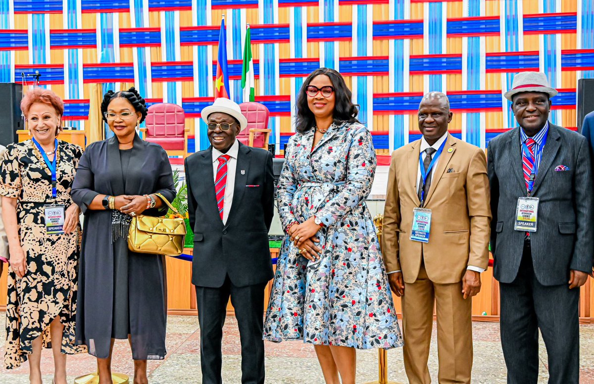 ABUAD | Thursday 17th October, 2024

With all humility and sense of responsibility, I represented my dear husband, His Excellency Governor Biodun Oyebanji, as the Special Guest at the Year 2024 International Hydrogen Summit organized by Afe Babalola University, in conjunction